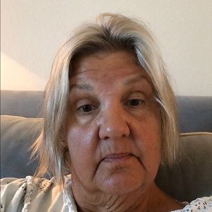 Meet your Posher, Yvonne